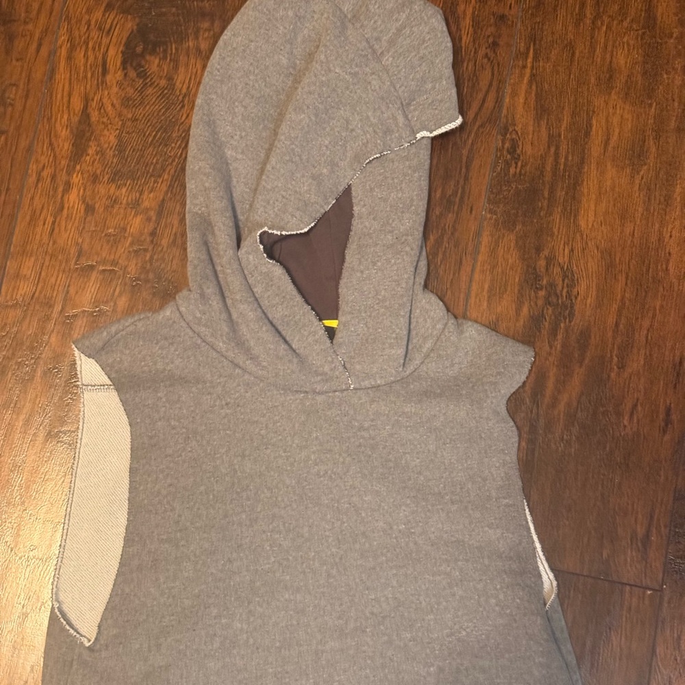Under Armour Sleeveless Hoodie Mens XS Gray Pullover Sweatshirt Athletic Gym UA - Picture 5 of 14
